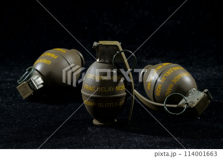 アメリカ軍の手榴弾M26レモン U.S.hand grenades M26 lemon 114001663