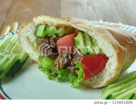 Turkey Pita Pockets 114001809