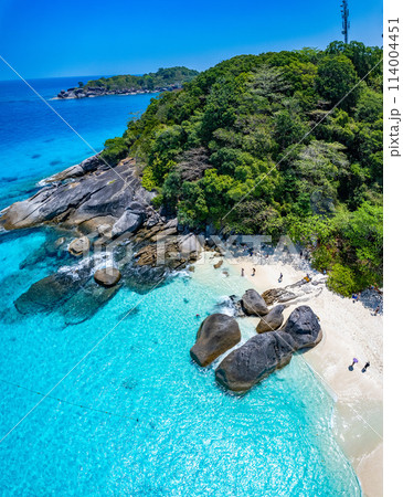 Aerial view of Similan island in Phang Nga, Thailand 114004451