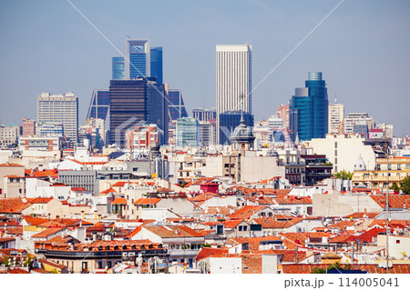 Business districts of AZCA and CTBA in Madrid 114005041