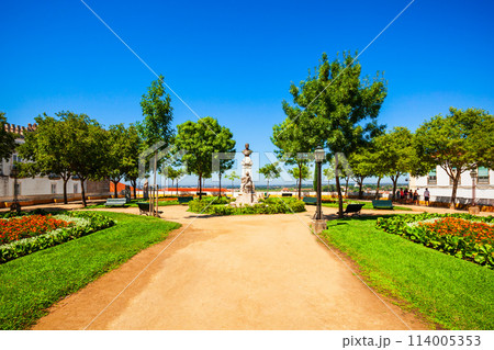 Jardim Diana public garden in Evora 114005353