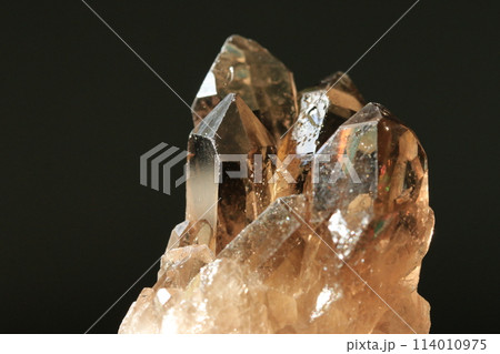 煙水晶／スモーキークォーツ 114010975