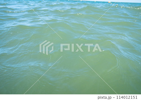 Ocean bathing 114012151