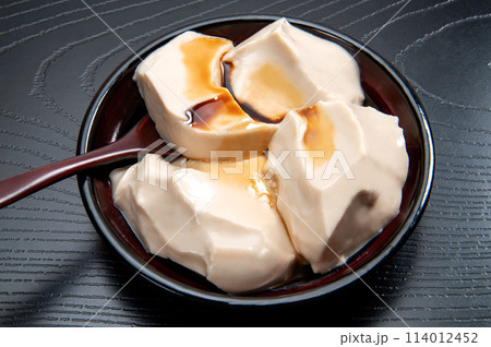 沖縄のジーマミー豆腐 114012452