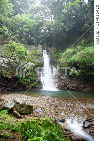 牛の滝(愛知県豊川市) 牛の滝(愛知県豊川市) 114015410