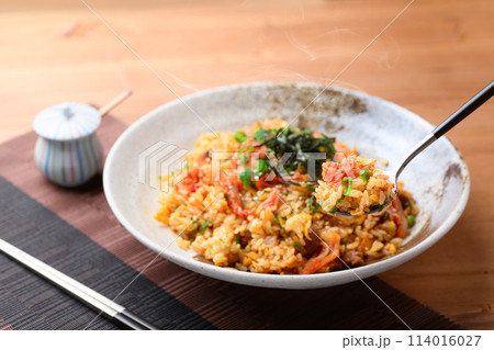 キムチ炒飯 114016027