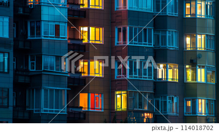 Twilight Residence: Urban Serenity Captured. Generative AI	 114018702