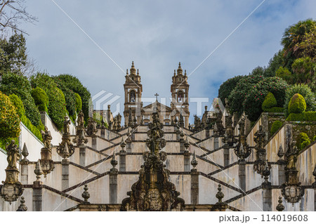 世界遺産、ブラガ・ボンジェズス教会、ポルトガル、BRAGA,PORTUGAL 114019608