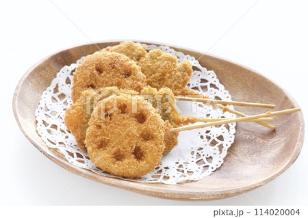 蓮根とシシトウの串揚げ 蓮根とシシトウの串揚げ 114020004