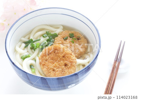 揚げ蓮根と讃岐うどん 揚げ蓮根と讃岐うどん 114023168