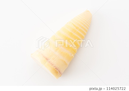 白バックのタケノコ水煮 114025722