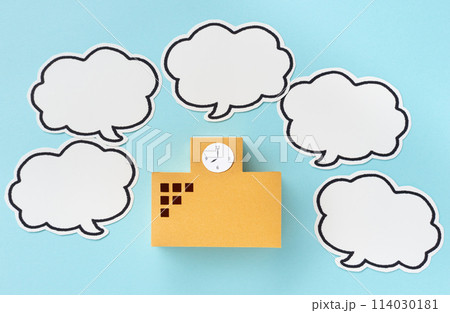 校舎と吹き出し 校舎 吹き出し 学校の紹介 校舎と吹き出し 校舎 吹き出し 学校の紹介 114030181