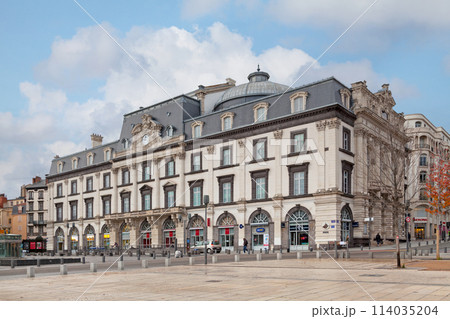 The Clermont-Ferrand Opera-Theater The Clermont-Ferrand Opera-Theater 114035204