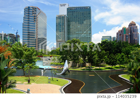 KLCC Park in Kuala Lumpur 114035239