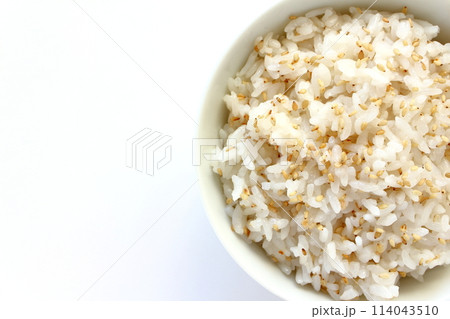 白ごまご飯 114043510