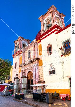 Santa Casa de Loreto Temple in the old town of Guanajuato in Mexico Santa Casa de Loreto Temple in the old town of Guanajuato in Mexico 114043999