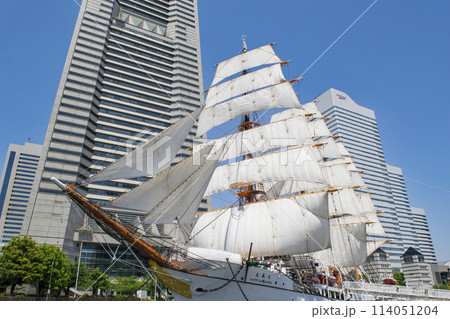 横浜みなとみらい地区 日本丸メモリアルパーク 帆船「日本丸」 総帆展帆 国の重要文化財 横浜みなとみらい地区 日本丸メモリアルパーク 帆船「日本丸」 総帆展帆 国の重要文化財 114051204