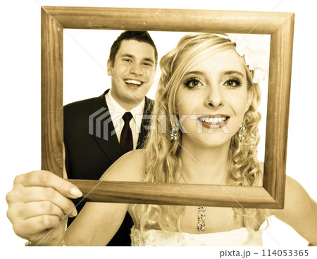 Wedding couple. Portrait of happy bride and groom 114053365