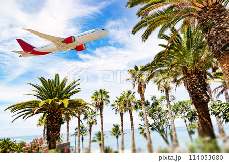 Summer plane travel. Summer plane travel. 114053680