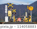 冬季通行止めの踏切 114058883