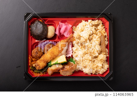 鶏めし弁当 鶏めし弁当 114063965