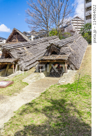 大阪府高槻市上土室の史跡新池ハニワ工場公園 埴輪窯(登り窯) 大阪府高槻市上土室の史跡新池ハニワ工場公園 埴輪窯(登り窯) 114064022