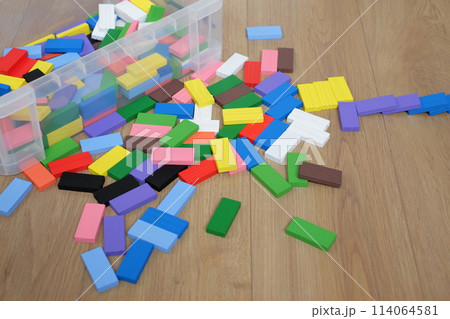 ドミノ ドミノ 114064581