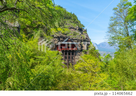 断崖絶壁の布引観音 釈尊寺 「長野県 小諸市」 断崖絶壁の布引観音 釈尊寺 「長野県 小諸市」 114065662