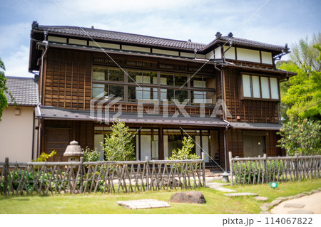 肥後細川庭園 松聲閣(しょうせいかく) 肥後細川庭園 松聲閣(しょうせいかく) 114067822