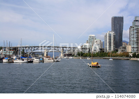 Vancouver seawall, British Columbia, Canada 114074080
