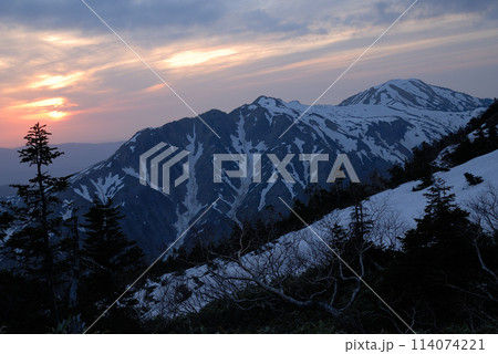 白山釈迦岳夕景 114074221