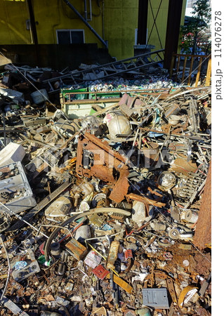 ゴミ屋敷 114076278