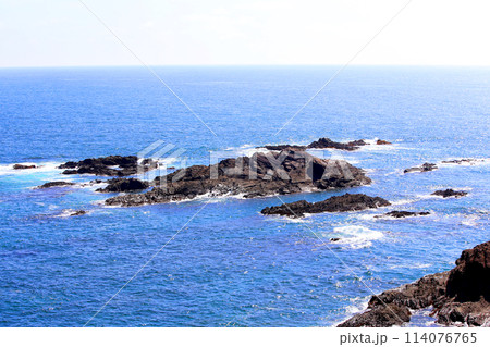 大王崎灯台 大王崎 灯台 三重県大王町 八満さん公園 伊勢湾 太平洋 県営波切漁港 波切九鬼城址 大王崎灯台 大王崎 灯台 三重県大王町 八満さん公園 伊勢湾 太平洋 県営波切漁港 波切九鬼城址 114076765