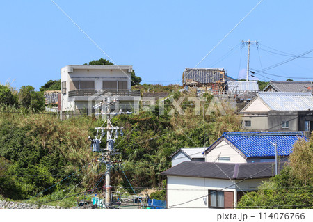 大王崎灯台　大王崎　灯台　三重県大王町　八満さん公園　伊勢湾　太平洋　県営波切漁港　波切九鬼城址　 114076766