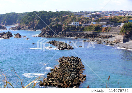 大王崎灯台 大王崎 灯台 三重県大王町 八満さん公園 伊勢湾 太平洋 県営波切漁港 波切九鬼城址 大王崎灯台 大王崎 灯台 三重県大王町 八満さん公園 伊勢湾 太平洋 県営波切漁港 波切九鬼城址 114076782