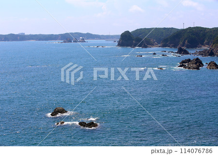 大王崎灯台 大王崎 灯台 三重県大王町 八満さん公園 伊勢湾 太平洋 県営波切漁港 波切九鬼城址 大王崎灯台 大王崎 灯台 三重県大王町 八満さん公園 伊勢湾 太平洋 県営波切漁港 波切九鬼城址 114076786