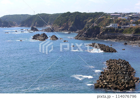 大王崎灯台 大王崎 灯台 三重県大王町 八満さん公園 伊勢湾 太平洋 県営波切漁港 波切九鬼城址 大王崎灯台 大王崎 灯台 三重県大王町 八満さん公園 伊勢湾 太平洋 県営波切漁港 波切九鬼城址 114076796