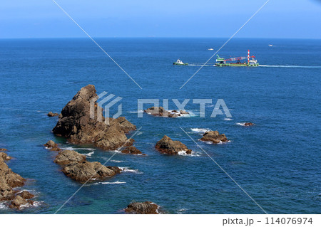 大王崎灯台　大王崎　灯台　三重県大王町　八満さん公園　伊勢湾　太平洋　県営波切漁港　波切九鬼城址　 114076974