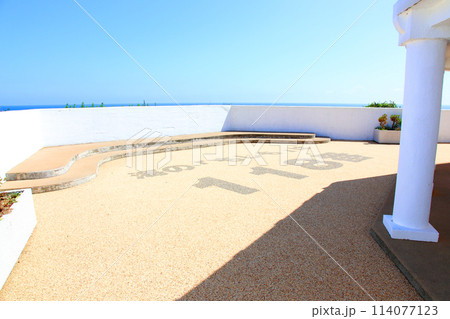 大王崎灯台　大王崎　灯台　三重県大王町　八満さん公園　伊勢湾　太平洋　県営波切漁港　波切九鬼城址　 114077123