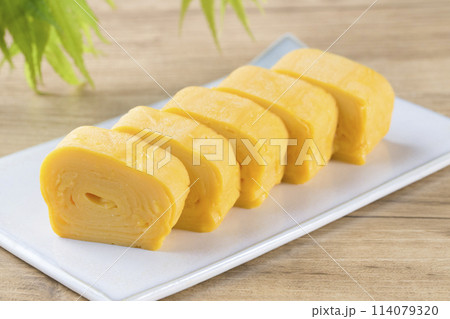 卵焼き 卵焼き 114079320