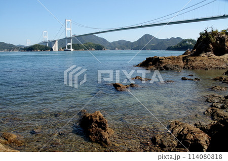馬島洲ノ崎から来島海峡第二大橋を望む 114080818