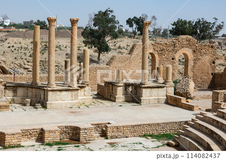 Ruins of an ancient roman theater of Sufetula. Sufetula (Subaytilah). Tunisia 114082437