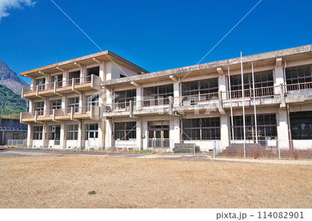 【旧大野木場小学校被災校舎】 長崎県南島原市深江町 114082901