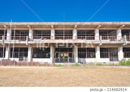 【旧大野木場小学校被災校舎】 長崎県南島原市深江町 【旧大野木場小学校被災校舎】 長崎県南島原市深江町 114082914