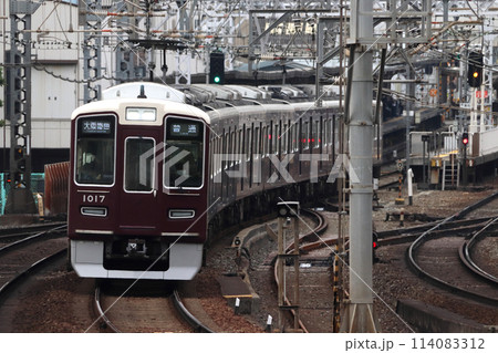 ［HK］阪急神戸本線1000系電車（普通列車：大阪梅田⇔新開地） 114083312