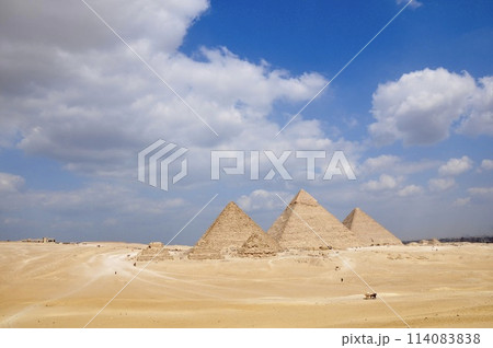 エジプトのピラミッド 114083838