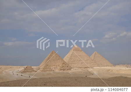 エジプトのピラミッド 114084077