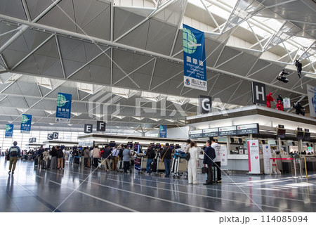 【中部国際空港セントレア】国際線出発ロビー 114085094
