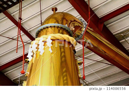 モルトウイスキーの原酒を生み出す… 単式蒸溜器『ポットスチル』 114086556