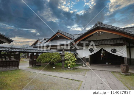 会津若松武家屋敷 114087957